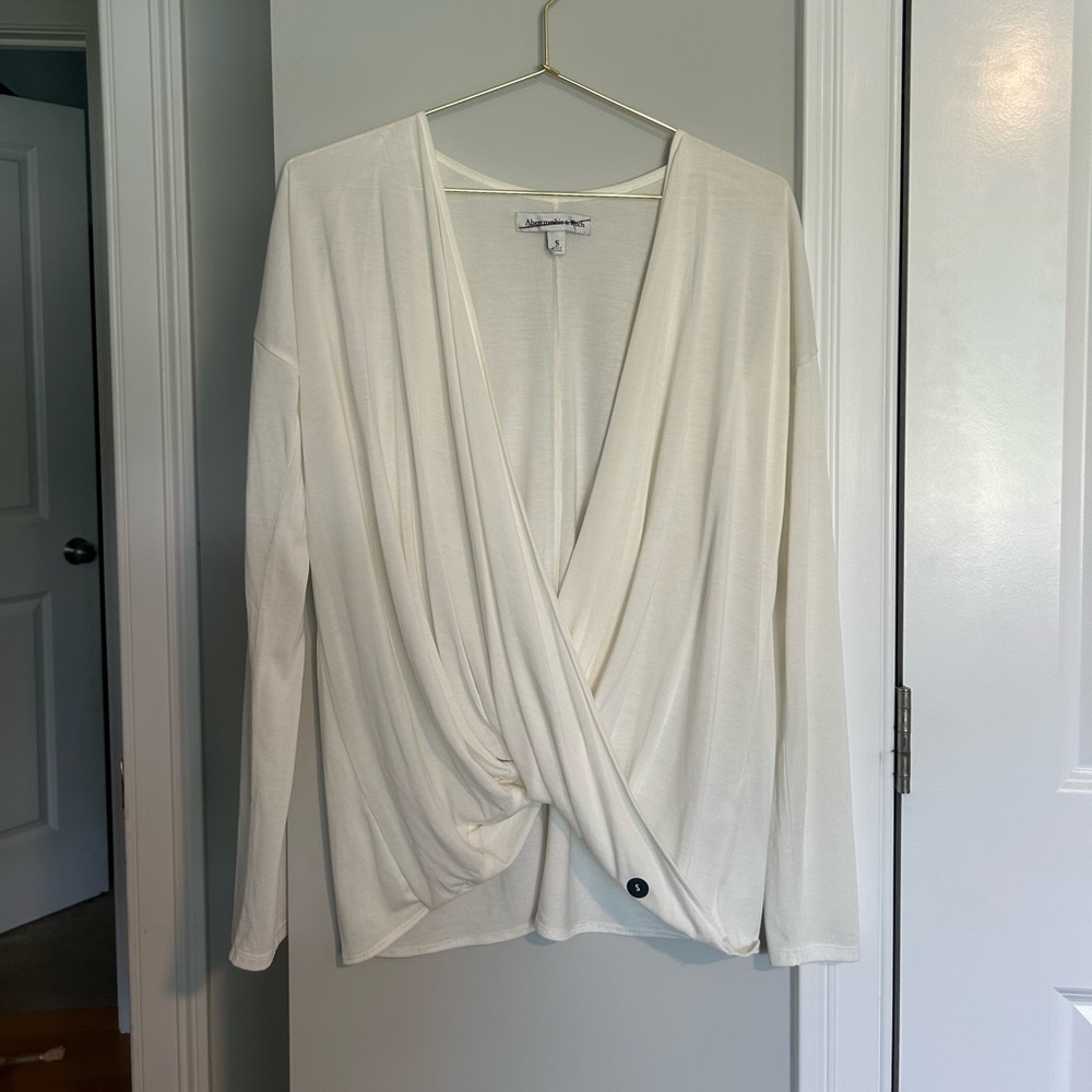 Abercrombie & Fitch Top Size Small